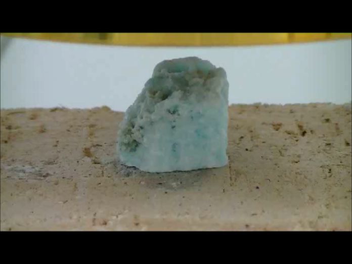 Heating, melting and vitrification of rocks series 29 - Blue Aragonite