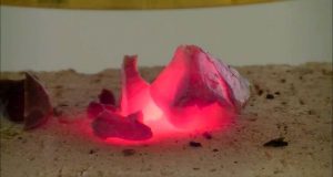 Heating, melting and vitrification of rocks series 27 - Fluorite