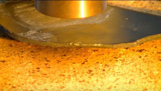 Edge heating of a HDPE plate by Air Blow Heater